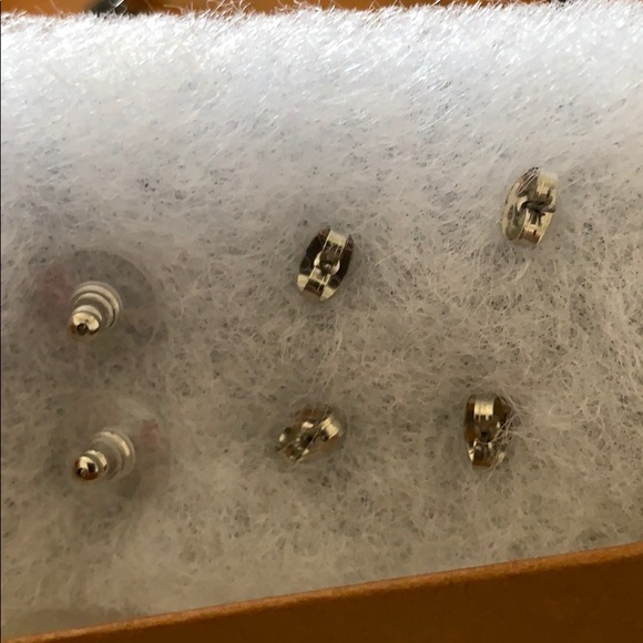 Set of 3 Silver Earrings - Picture 4 of 10